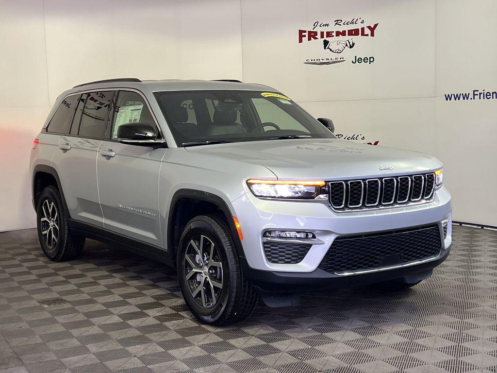 new 2025 Jeep Grand Cherokee car, priced at $38,974