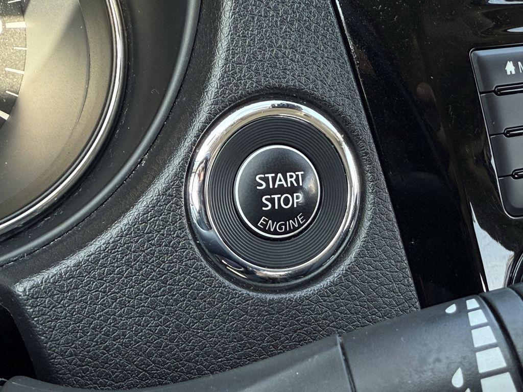 used 2020 Nissan Rogue Sport car, priced at $16,419