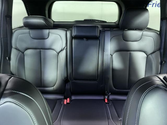 new 2025 Jeep Grand Cherokee car, priced at $45,810