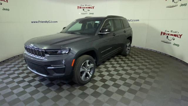 new 2025 Jeep Grand Cherokee car, priced at $45,810
