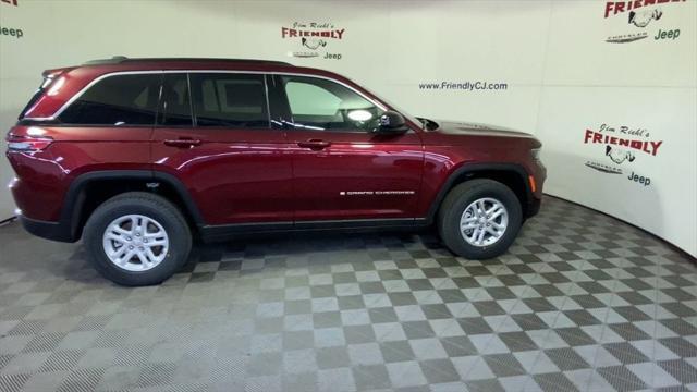 new 2025 Jeep Grand Cherokee car, priced at $38,175