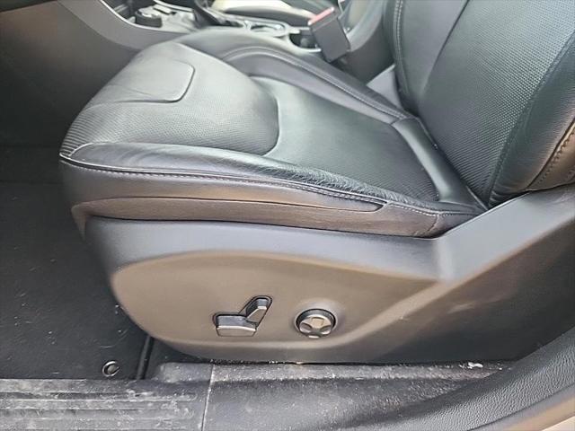 used 2021 Jeep Cherokee car