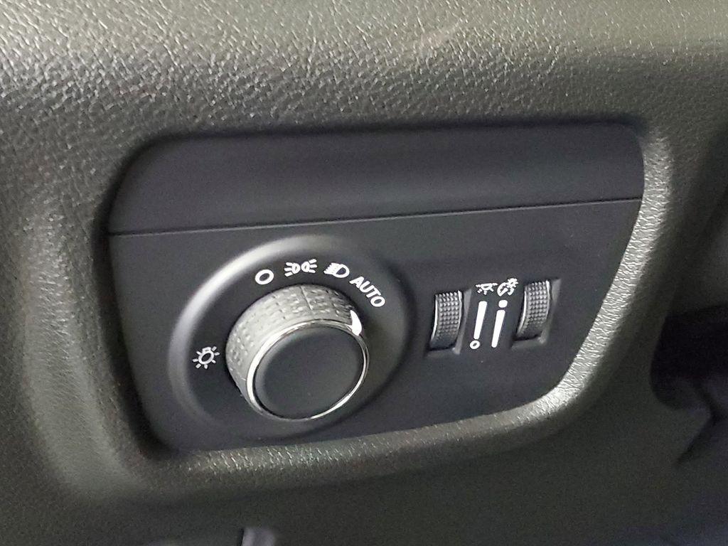 new 2025 Jeep Grand Cherokee L car, priced at $35,464