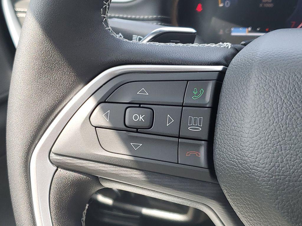 new 2025 Jeep Grand Cherokee L car, priced at $35,464