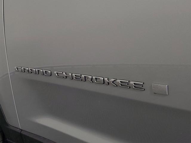 new 2025 Jeep Grand Cherokee car, priced at $42,415