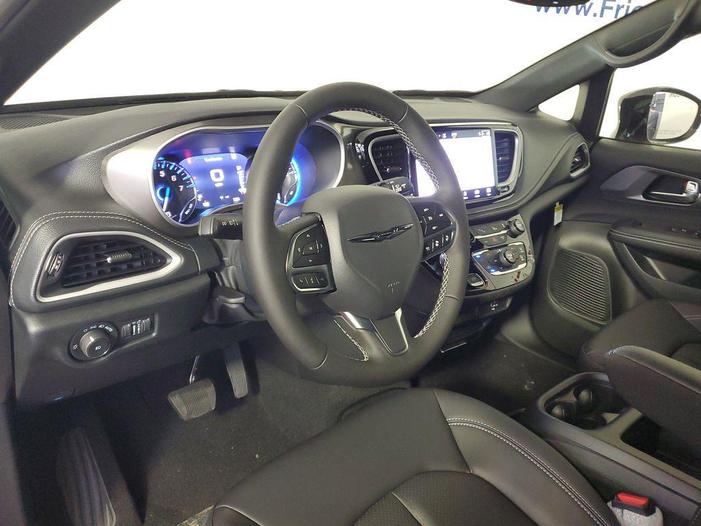 new 2026 Chrysler Pacifica car, priced at $46,105