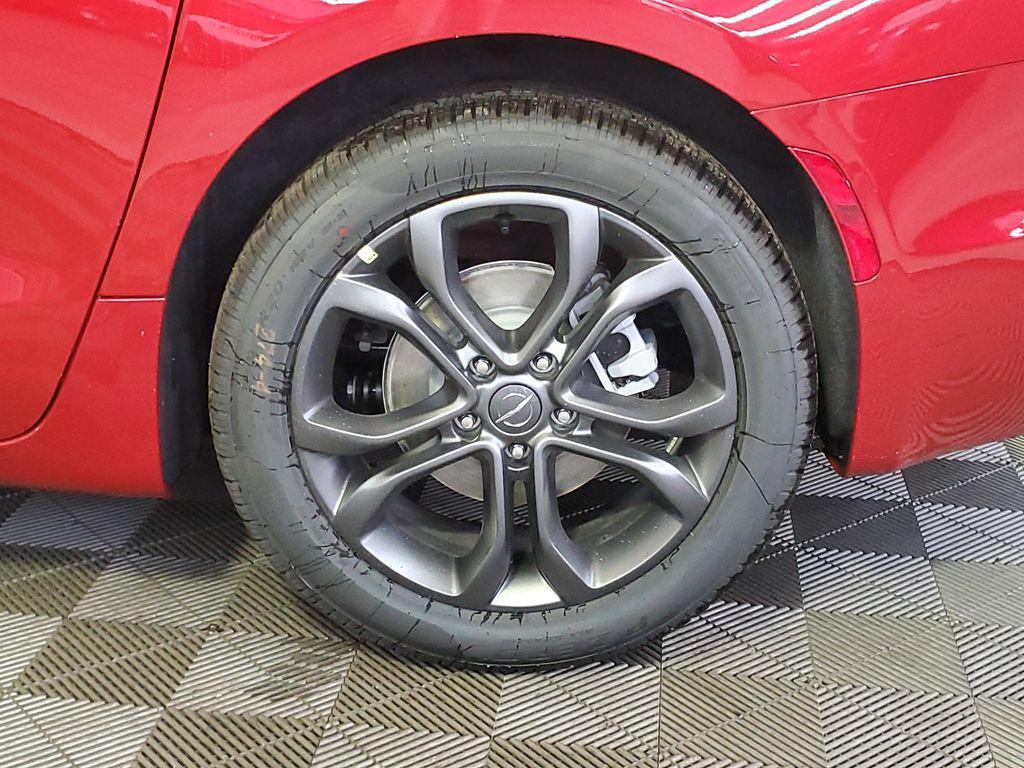 new 2026 Chrysler Pacifica car, priced at $46,105