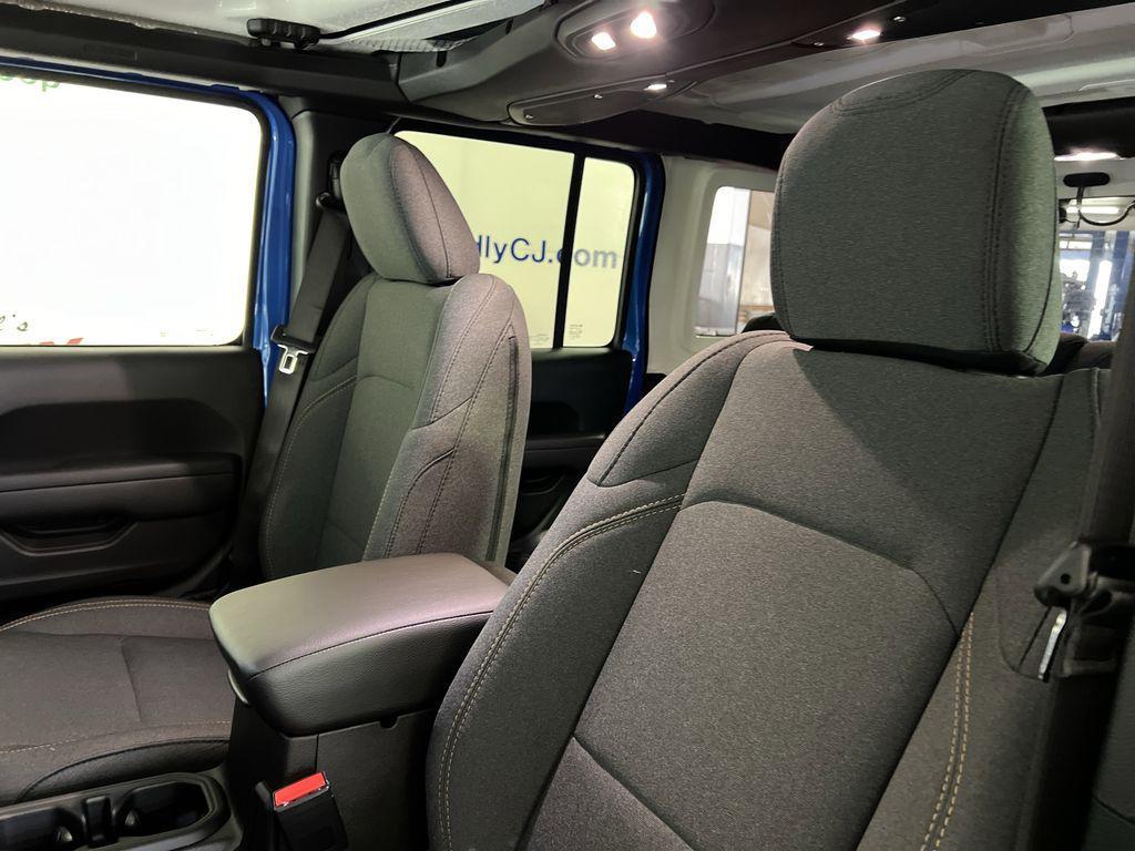 new 2026 Jeep Wrangler car, priced at $54,520