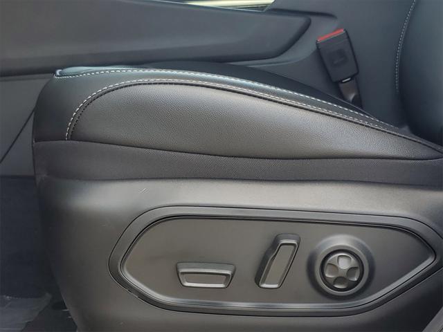 new 2025 Jeep Grand Cherokee L car, priced at $43,217