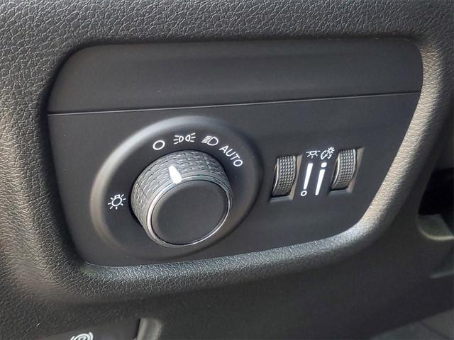 new 2025 Jeep Grand Cherokee L car, priced at $42,289