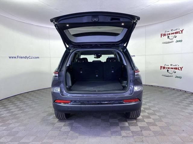 new 2025 Jeep Grand Cherokee car, priced at $44,495