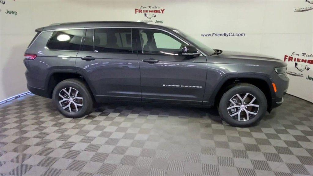new 2025 Jeep Grand Cherokee L car, priced at $43,967