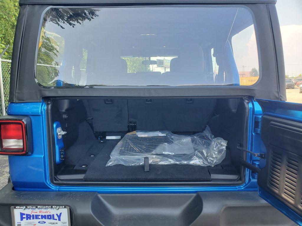 new 2025 Jeep Wrangler car, priced at $36,720