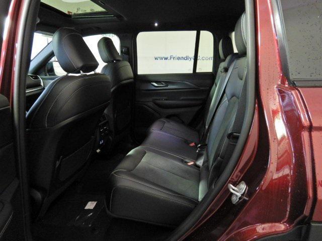 new 2025 Jeep Grand Cherokee car, priced at $42,720