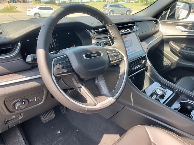 new 2025 Jeep Grand Cherokee car, priced at $40,846
