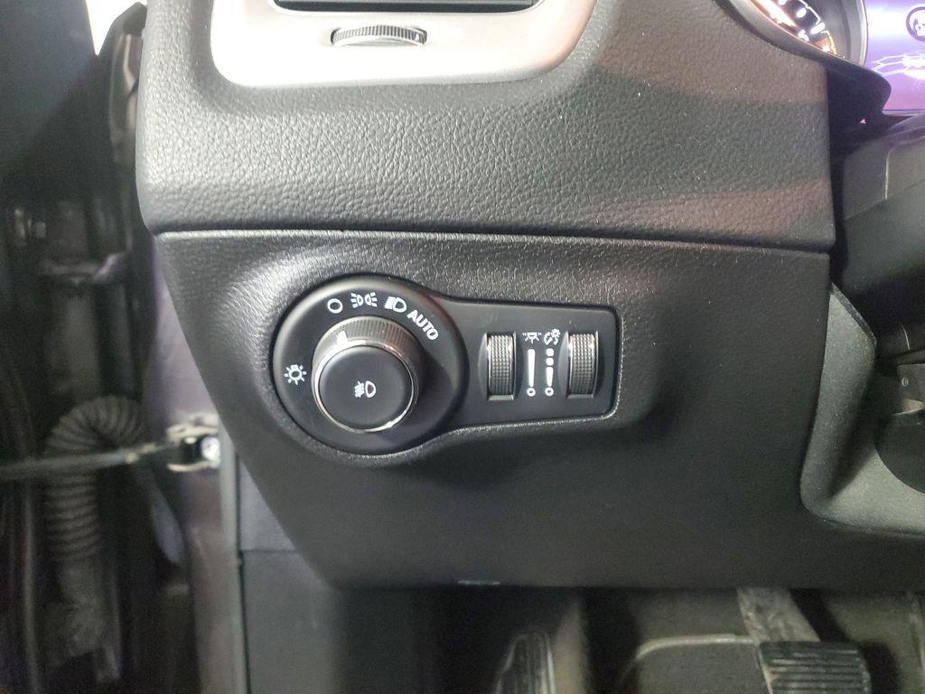 used 2021 Jeep Compass car, priced at $20,000