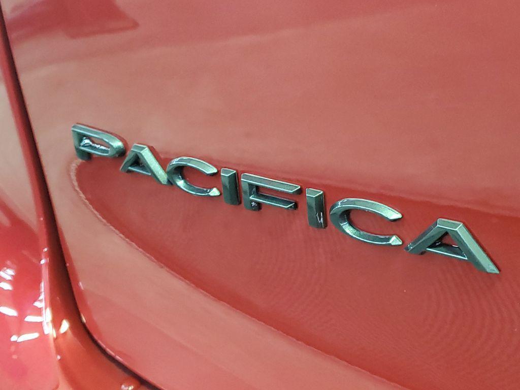 new 2025 Chrysler Pacifica car, priced at $41,416
