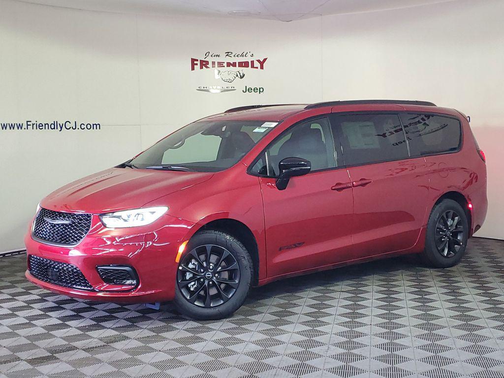 new 2025 Chrysler Pacifica car, priced at $41,416
