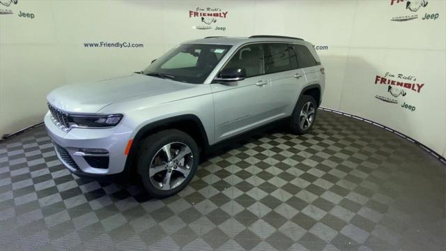 new 2025 Jeep Grand Cherokee car, priced at $46,750