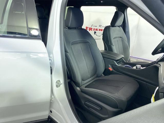 new 2025 Jeep Grand Cherokee L car, priced at $40,028