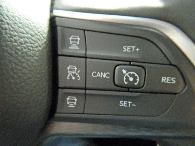 new 2025 Jeep Grand Cherokee car, priced at $42,910