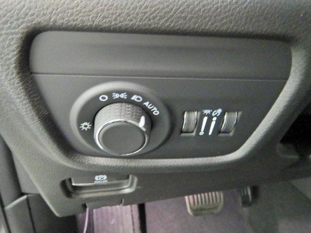 new 2025 Jeep Grand Cherokee car, priced at $42,910