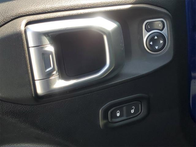 used 2019 Jeep Wrangler Unlimited car, priced at $33,994