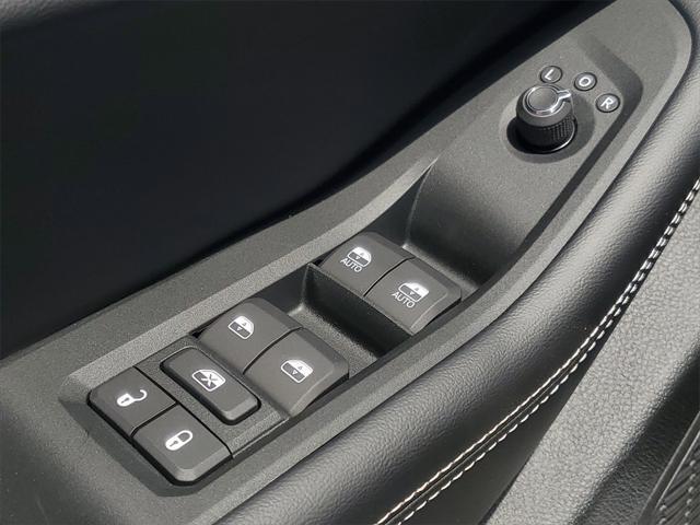 new 2025 Jeep Grand Cherokee car, priced at $48,251