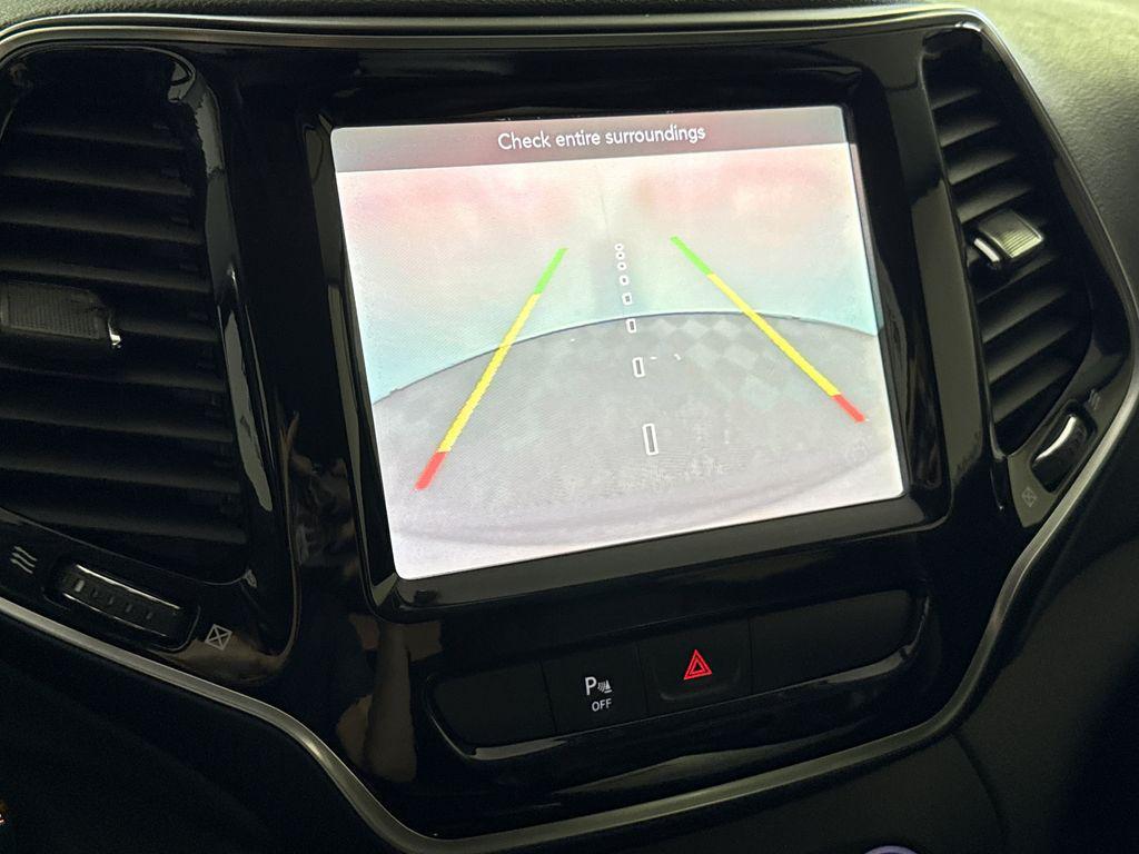 used 2019 Jeep Cherokee car, priced at $14,977