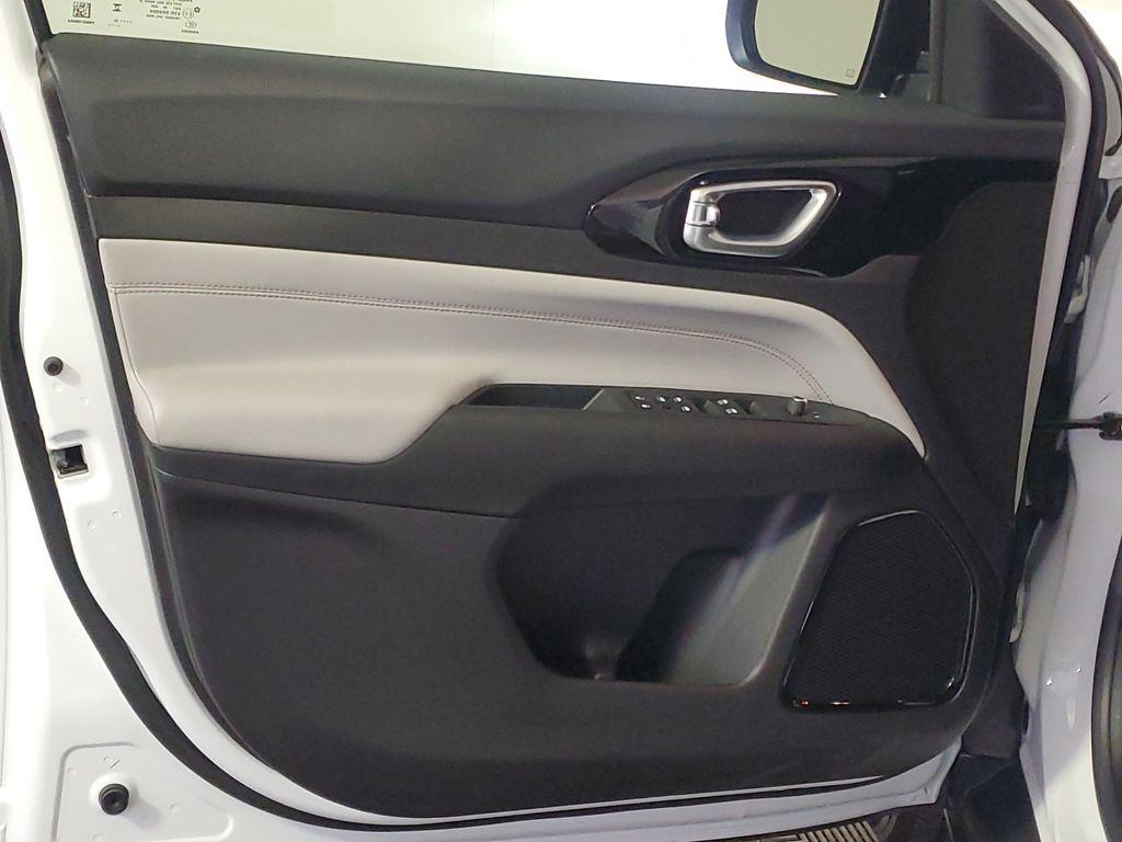 new 2025 Jeep Compass car, priced at $28,989