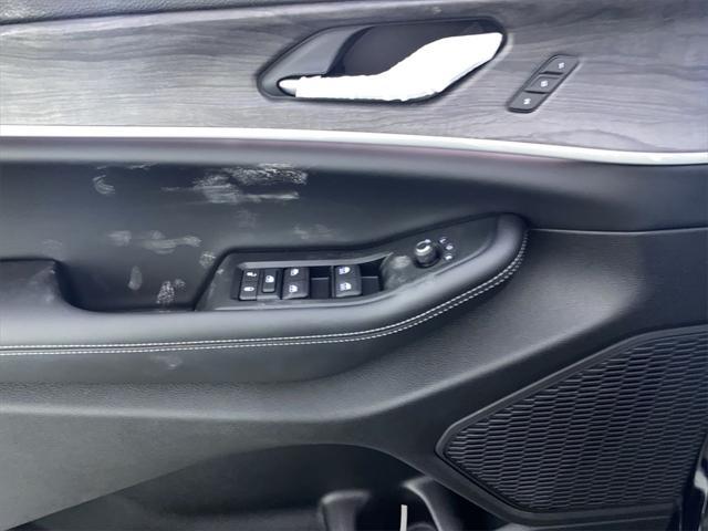 new 2025 Jeep Grand Cherokee car, priced at $41,605