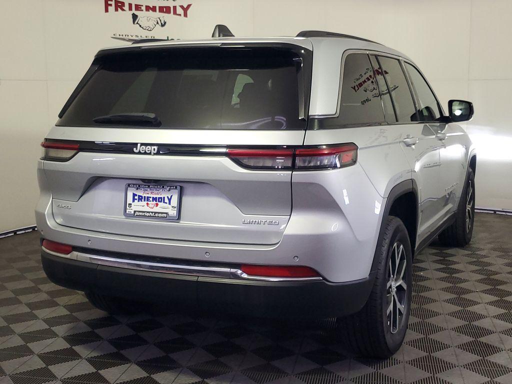 used 2024 Jeep Grand Cherokee car, priced at $32,740