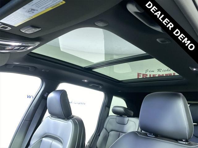 new 2025 Jeep Grand Cherokee car, priced at $43,810