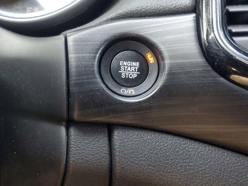 used 2019 Jeep Grand Cherokee car, priced at $21,706
