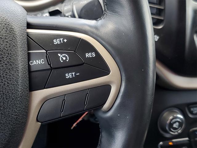 used 2015 Jeep Cherokee car, priced at $11,769