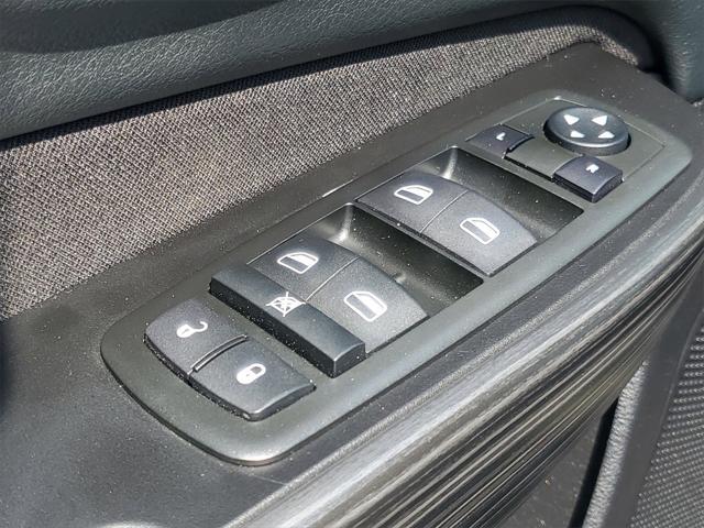 used 2015 Jeep Cherokee car, priced at $11,769