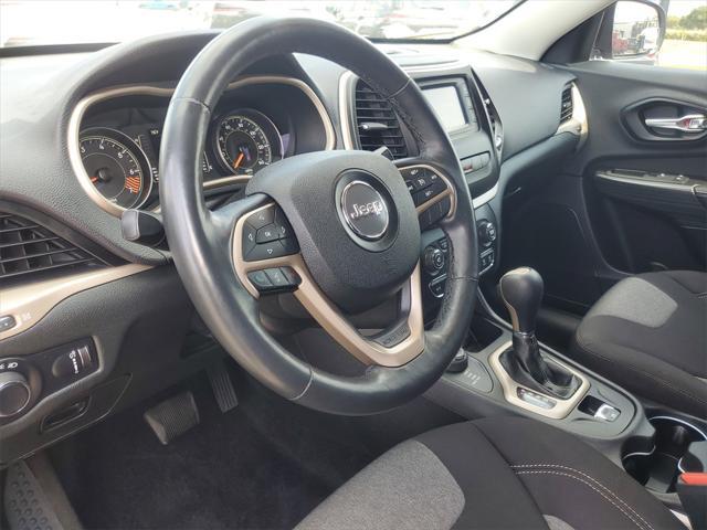 used 2015 Jeep Cherokee car, priced at $11,769