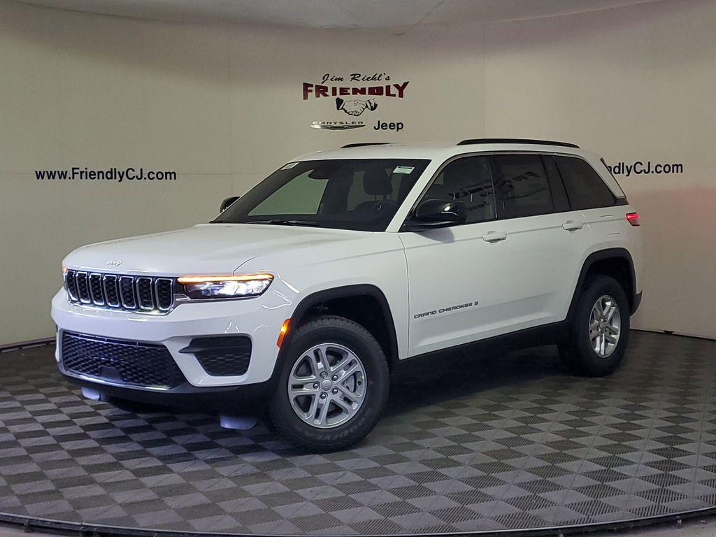 new 2025 Jeep Grand Cherokee car, priced at $32,916