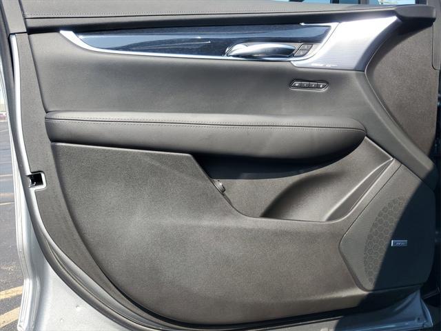 used 2024 Cadillac XT5 car, priced at $43,468