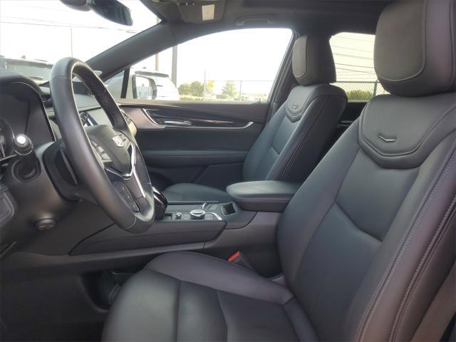 used 2024 Cadillac XT5 car, priced at $43,468