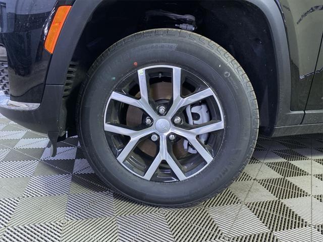new 2025 Jeep Grand Cherokee L car, priced at $44,028
