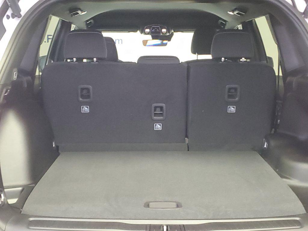new 2025 Jeep Grand Cherokee car, priced at $33,034
