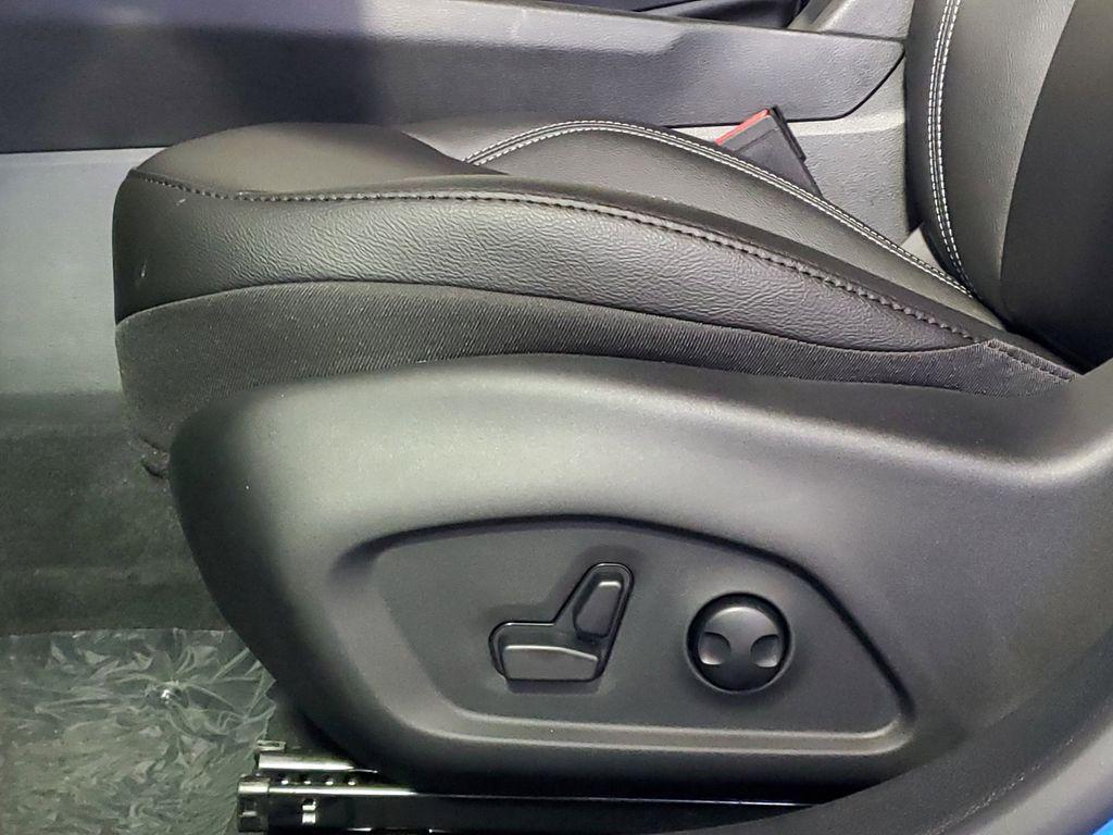 new 2025 Jeep Compass car, priced at $28,589