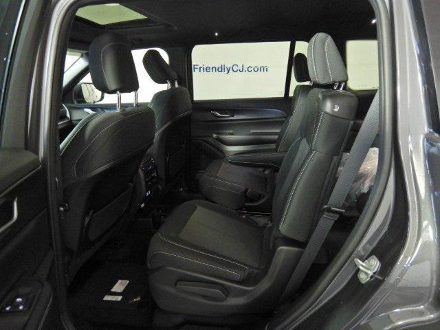 new 2025 Jeep Grand Cherokee L car, priced at $40,964