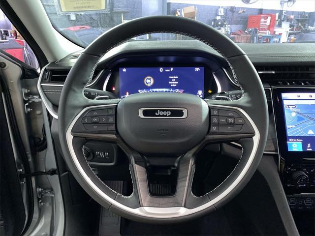 new 2025 Jeep Grand Cherokee car, priced at $42,355
