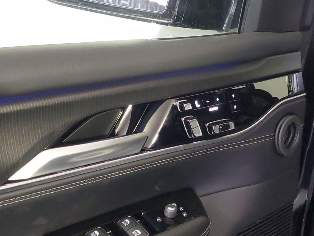 new 2025 Jeep Grand Wagoneer car, priced at $84,489