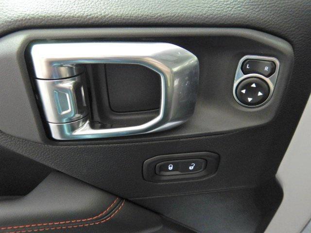new 2025 Jeep Wrangler car, priced at $53,065