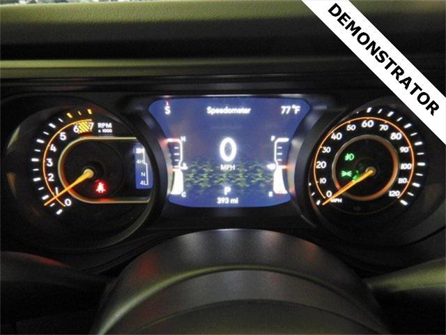 new 2025 Jeep Wrangler car, priced at $54,989