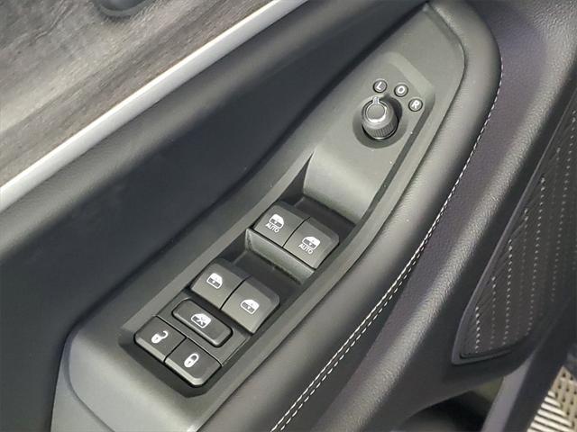 new 2025 Jeep Grand Cherokee L car, priced at $43,217