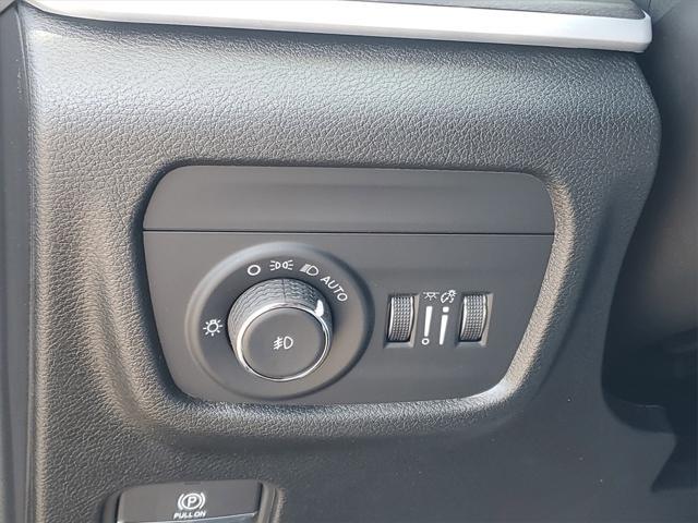 new 2025 Jeep Grand Cherokee L car, priced at $43,217